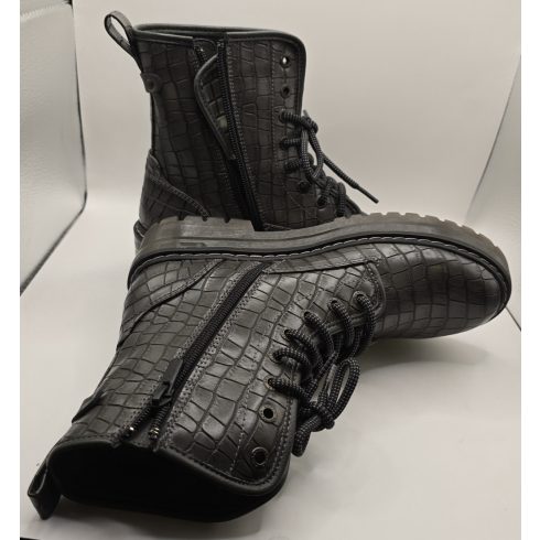 Mustang Grey bélelt bakancs