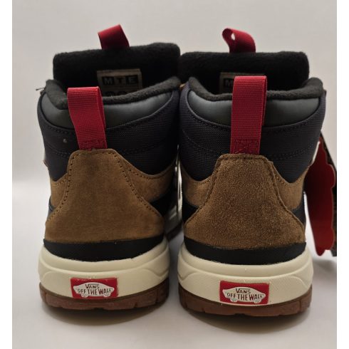 Vans UltraRange EXO HI bőr snekaer