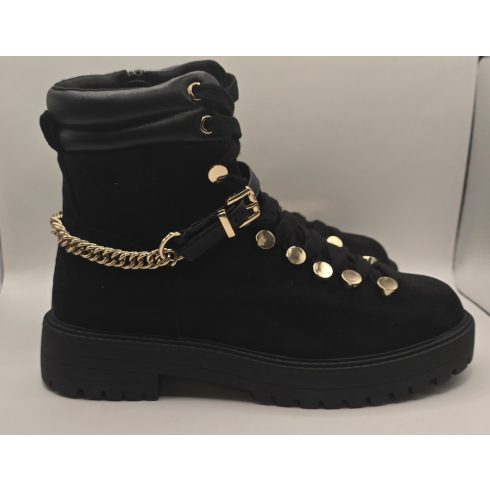 ASOS bakancs