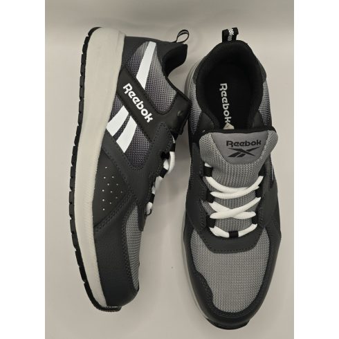 Reebok Road Supreme 2.0 egy futó- és edzőcipő