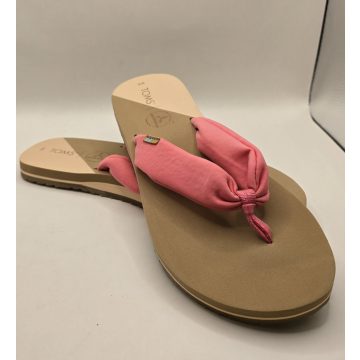 TOMS papucs