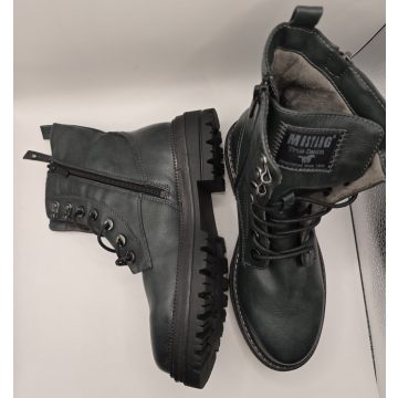 Mustang Green bélelt bakancs