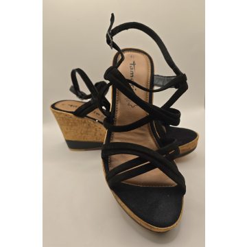 Tamaris Black Suede telitalpú szandál