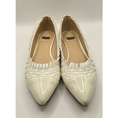 Bata Krém Színű Lakkbőr Balerina