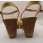 Tamaris paltformos sáfrány szandál